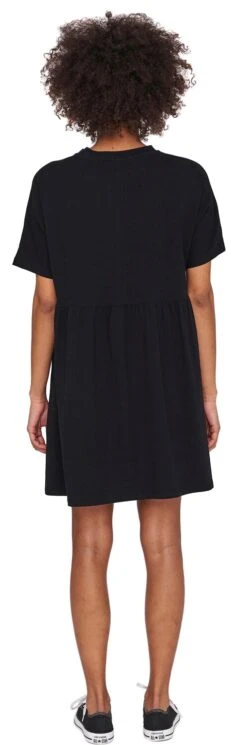 "NMKerry Short Dress" Kurzes Kleid Schwarz Von Noisy May -Forbunrs Geschaft 475860wb