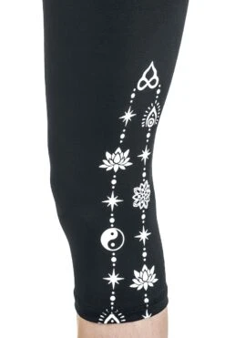 "Sport Und Yoga - Schwarze 3/4 Leggings Mit Seitlichem Print" Leggings Schwarz Von EMP -Forbunrs Geschaft 483082d