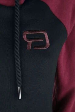 "Raglan- Kapuzenkleid" Kurzes Kleid Schwarz/dunkelrot Von RED By EMP -Forbunrs Geschaft 526037d