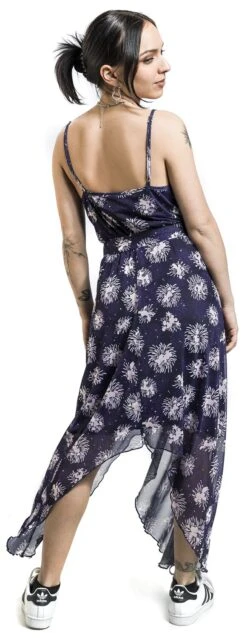 "Disney 100 Mickey And Friends" Langes Kleid Allover Von Disney -Forbunrs Geschaft 543950wb